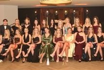 Mechanik zabalował na studniówce - sala pękała w szwach