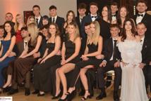 Mechanik zabalował na studniówce - sala pękała w szwach