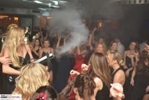 Mechanik zabalował na studniówce - sala pękała w szwach