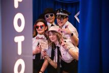 Cezary Pazura w Łapczycy - zobacz jak obchodzono Gminny Dzień Kobiet?