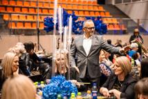 Cezary Pazura w Łapczycy - zobacz jak obchodzono Gminny Dzień Kobiet?