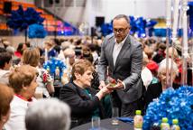 Cezary Pazura w Łapczycy - zobacz jak obchodzono Gminny Dzień Kobiet?