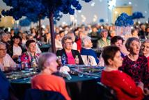 Cezary Pazura w Łapczycy - zobacz jak obchodzono Gminny Dzień Kobiet?