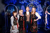 Cezary Pazura w Łapczycy - zobacz jak obchodzono Gminny Dzień Kobiet?