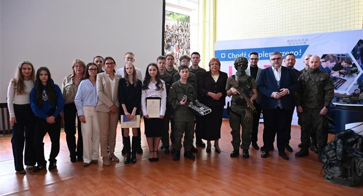 I LO: zobacz jak wyglądały targi edukacyjne