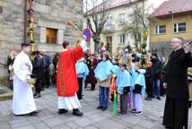 Tradycyjna procesja z palmami w parafii św. Mikołaja w Bochni