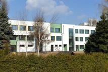 Obiekt wielofunkcyjny na os. Niepodległości na ukończeniu