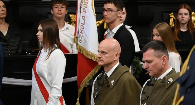 Uroczysta Msza Święta, Targi Służb Mundurowych, Majówka na Uzborni - jak obchodzono 3 MAJA?