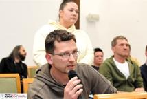 Mieszkańcy os. Proszowskie domagają się planu miejscowego i wstrzymania „WZ”.