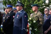 1 sierpnia – chwała bohaterom, hańba zdrajcom i prowokatorom