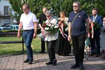 1 sierpnia – chwała bohaterom, hańba zdrajcom i prowokatorom