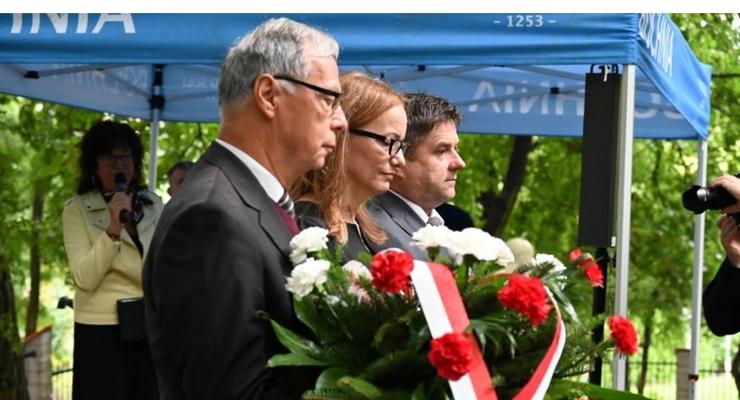 87 lat temu sowiecka Rosja napadła na Polskę - uroczystości na cmentarzu św. Rozalii