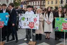 Uczniowie I Liceum ślubowali na Rynku