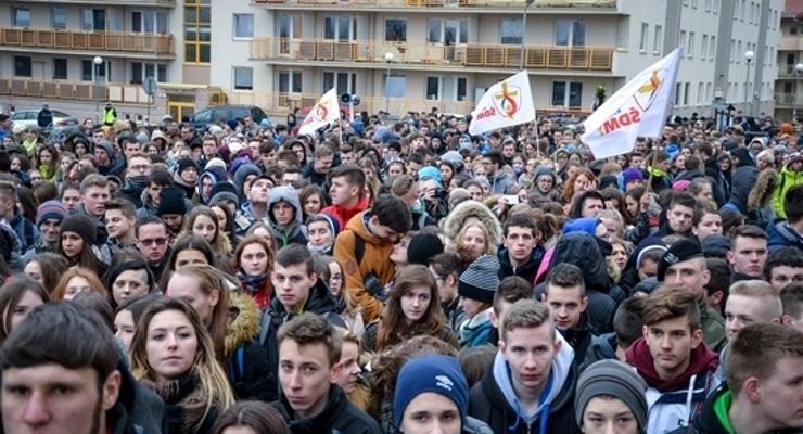 Tarnów oblężony przez młodych