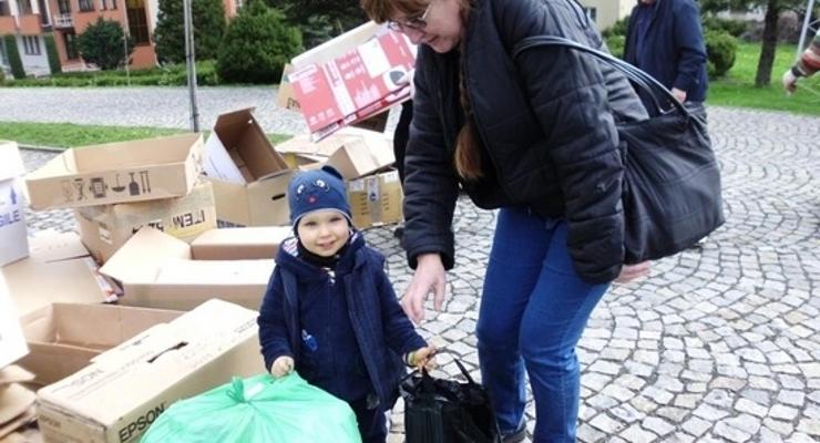 10 ton makulatury na misje