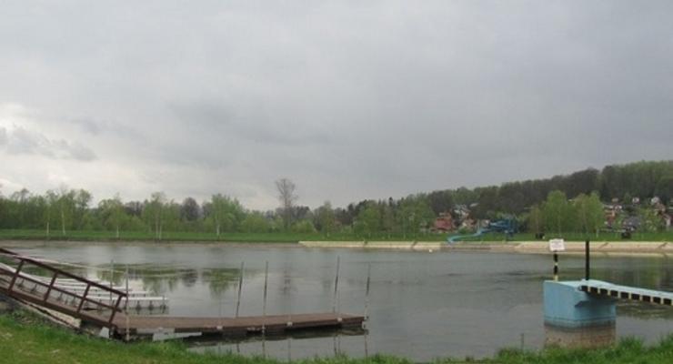 Łapanów: przygotowania do sezonu nad zalewem 