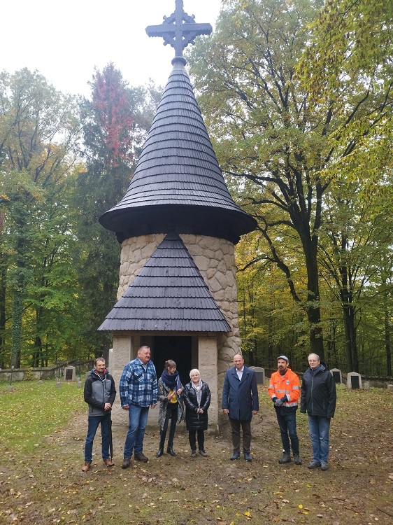 Renowacja cmentarza wojennego w Leszczynie