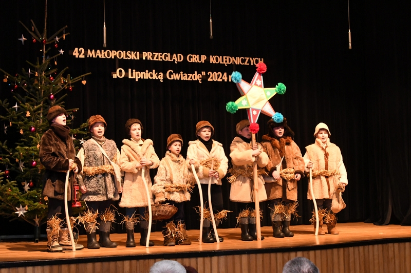 „O LIPNICKĄ GWIAZDĘ” - zbliża się 44. Małopolski Przegląd Grup Kolędniczych