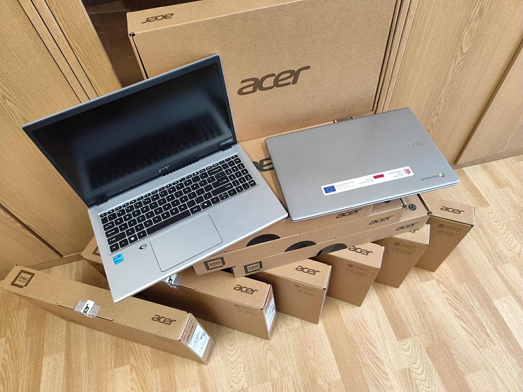 Łapanów: nowy sprzęt multimedialny dla ZKZiU